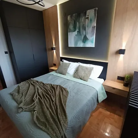 Apartamento T & T - 2 Bedrooms Pirot