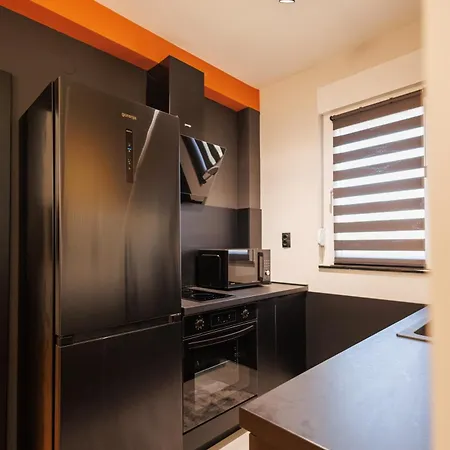 T & T - 2 Bedrooms Pirot