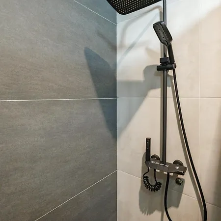 Apartamento T & T - 2 Bedrooms Pirot