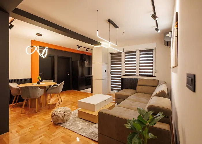 T & T - 2 Bedrooms * بايرت