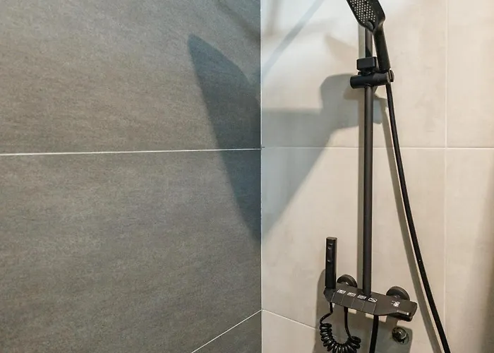 شقة T & T - 2 Bedrooms بايرت